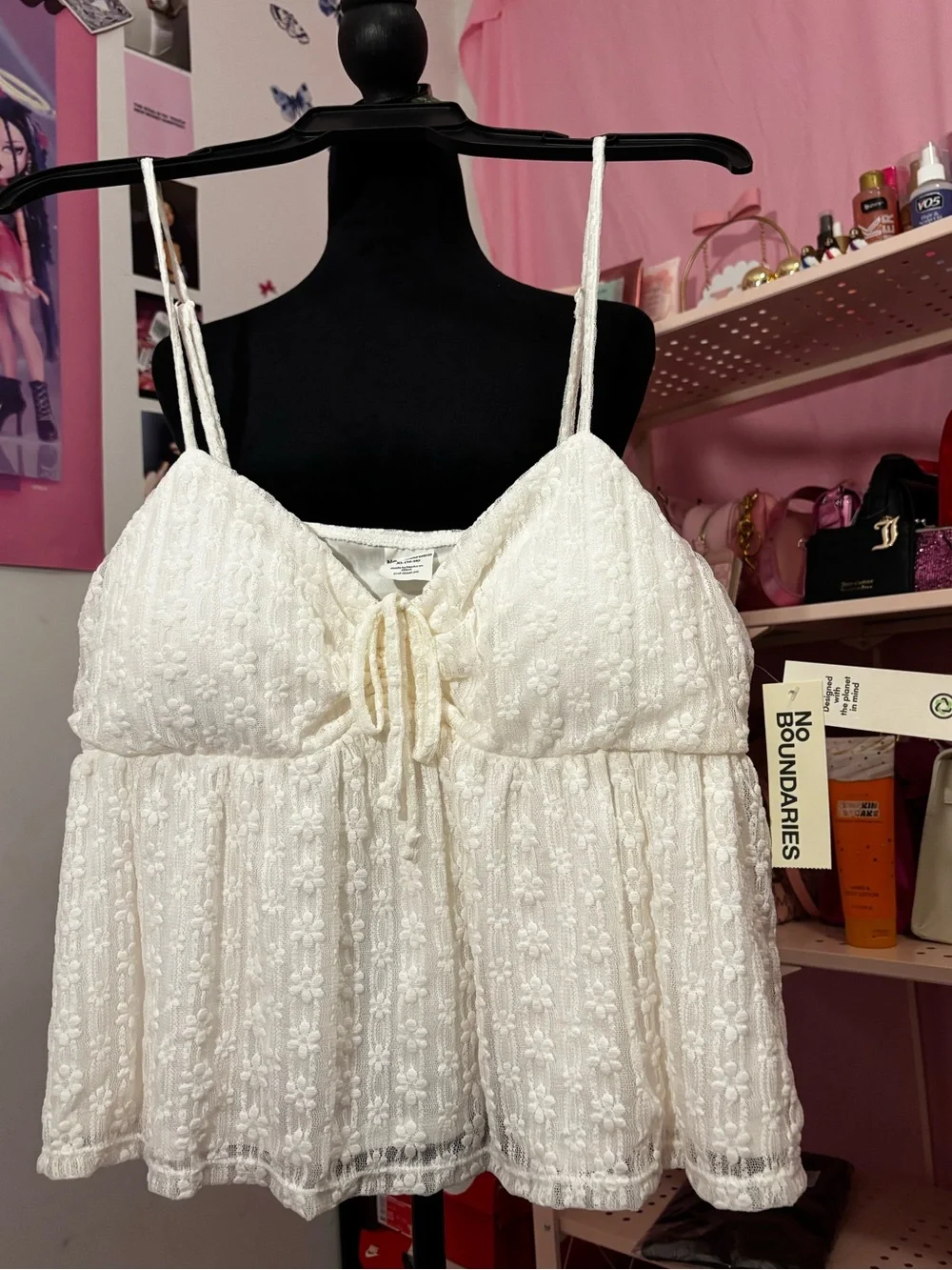 BRAND NEW! No Boundaries Cream Lace-Trim Cropped Cami with Front Tie🤍 size XL